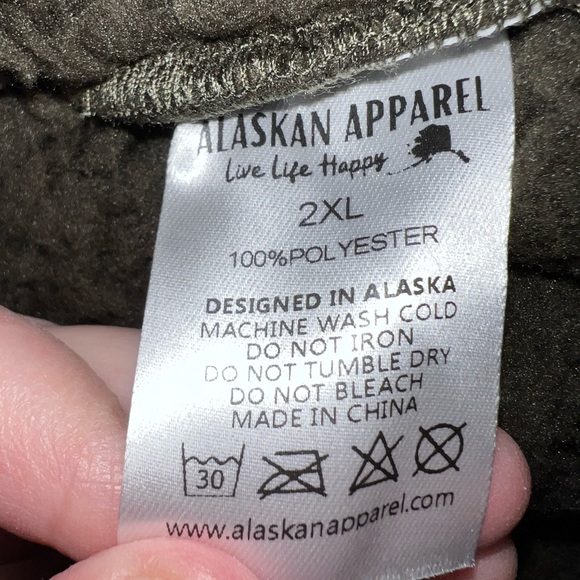 Alaskan Apparel Brand New Crop Sherpa - Picture 9 of 9